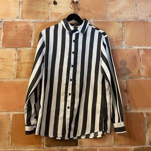 Vertical stripe black and white button down shirt